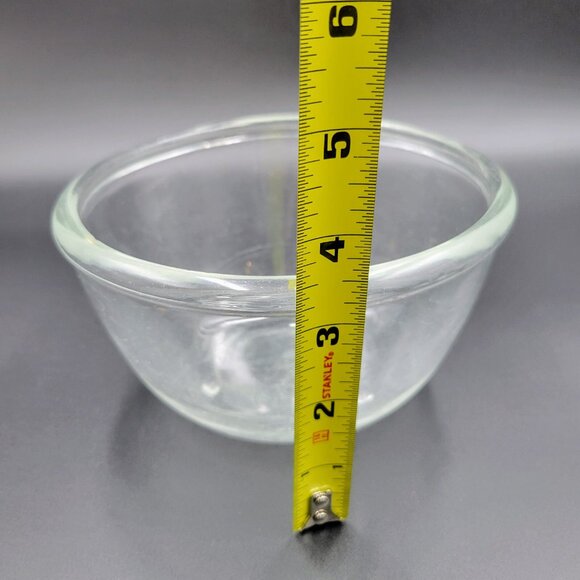 Vintage Clear Bowl With Feet Made In England Read - Picture 9 of 10